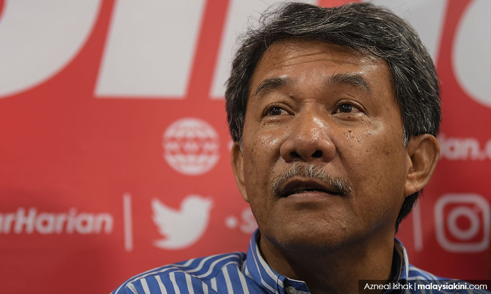 Tok Mat: Squatters now dwell in big house, landlords turn squatters in small house