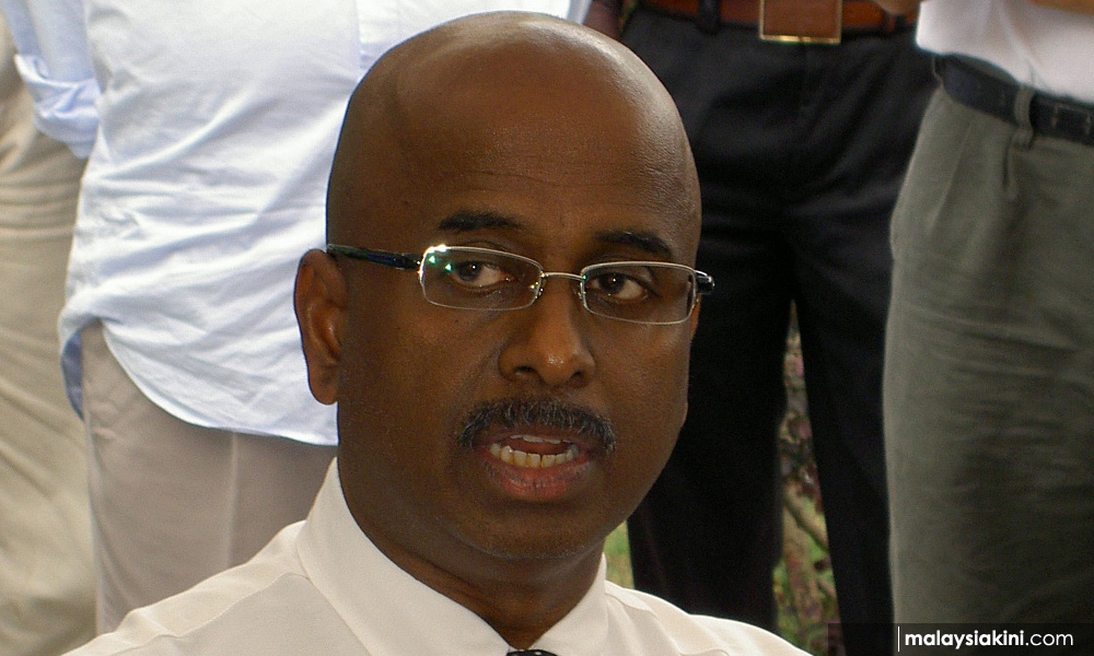 b8abbca3d4ec83b9478f431342622633 Judge's 'judicial kamikaze' – lawyer urges DPM, Anwar to push for RCI