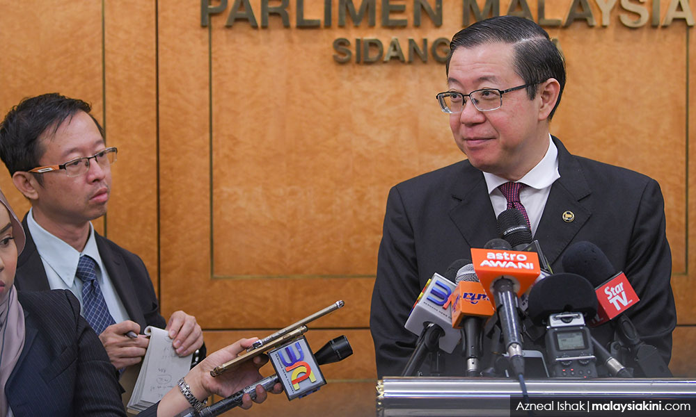 Najib cuba jual aset negara sebelum PRU14, kata Guan Eng