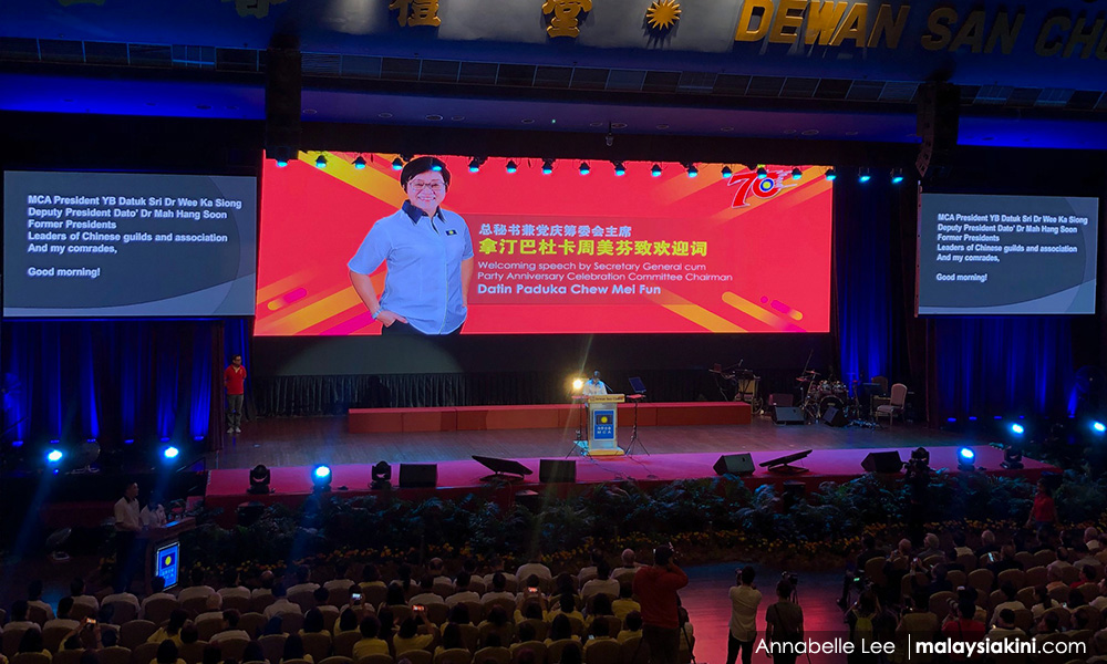 MCA claims Dr M using DAP to realise 'bumi agenda'