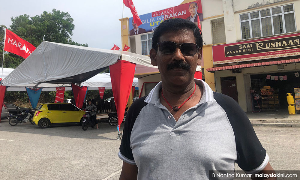 Polis tahan trak ceramah PH