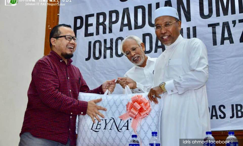 Lepas ceramah dengan Umno Idris dapat bantal