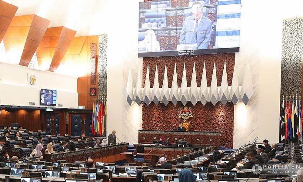 Sabah and Sarawak downgraded by their MPs in 1976