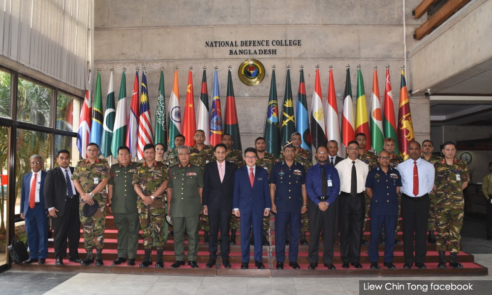 Malaysia and Bangladesh discuss defence ties