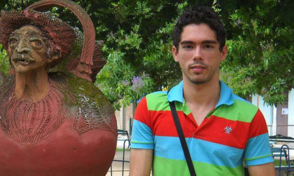 Cuban LGBT activists defy government, hold first indie pride parade