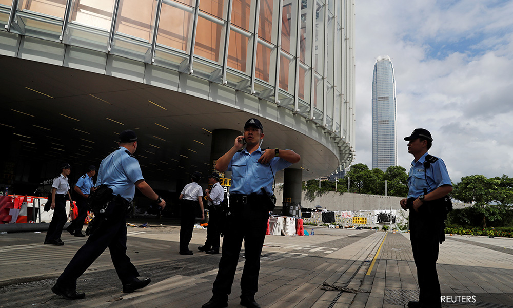 After a day of violent protests, Hong Kong starts to make arrests
