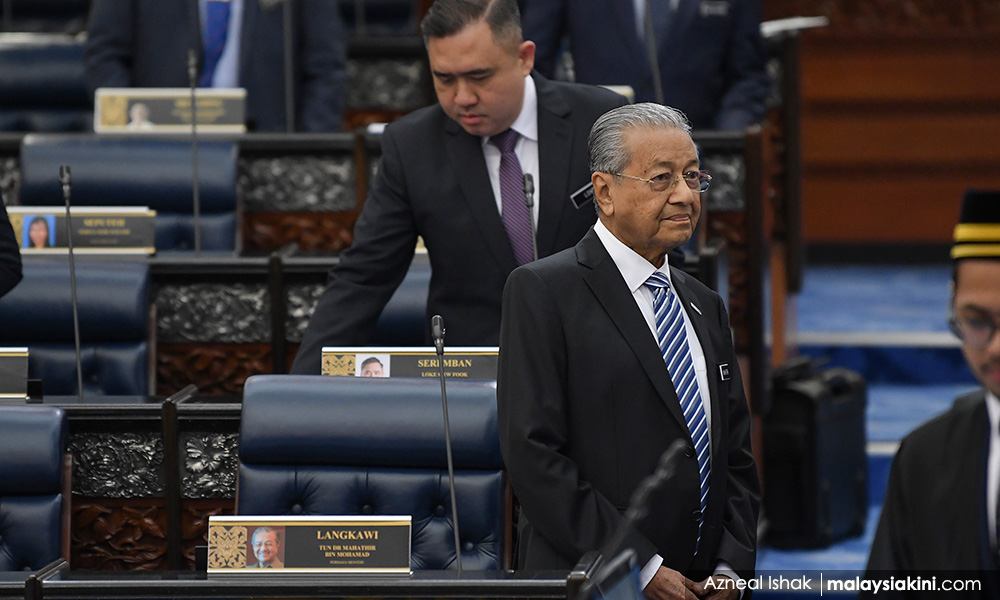 Had umur belia: Dr M akan kaji apa sudah jadi di Johor