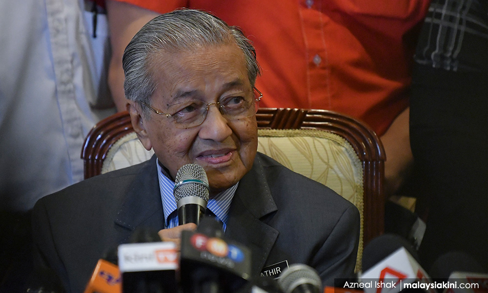 Dr M Invited Gps Lawmakers For Secret Meet Claims Abang Jo