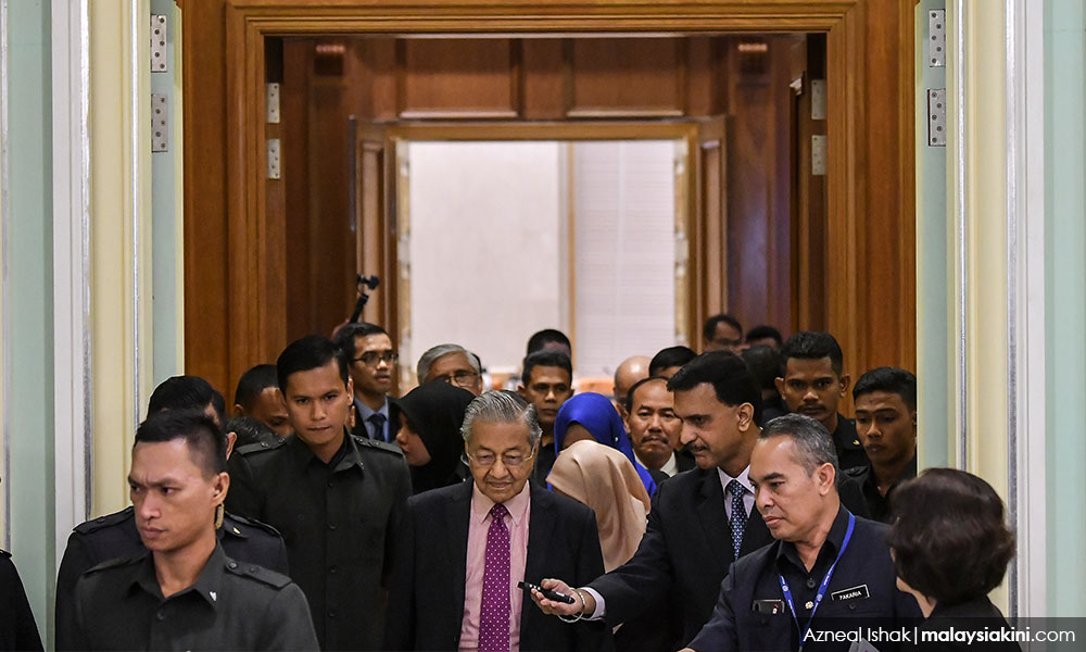 Mahathir enggan masuk campur masalah dalaman PKR