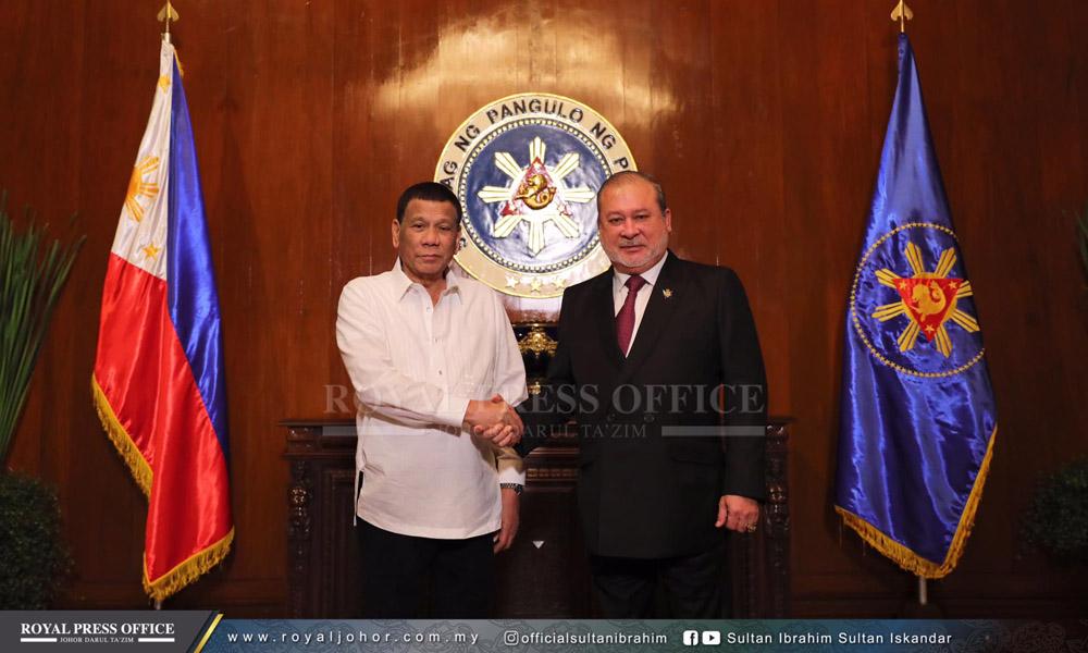 Johor sultan confers datukship on Duterte, and vice versa