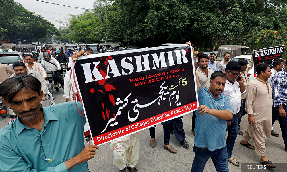 China, Pakistan slam India's move to change Kashmir's special status