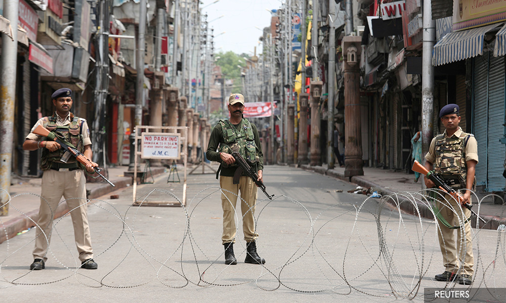 Indian police kill militant behind attack on Kashmir trader's family