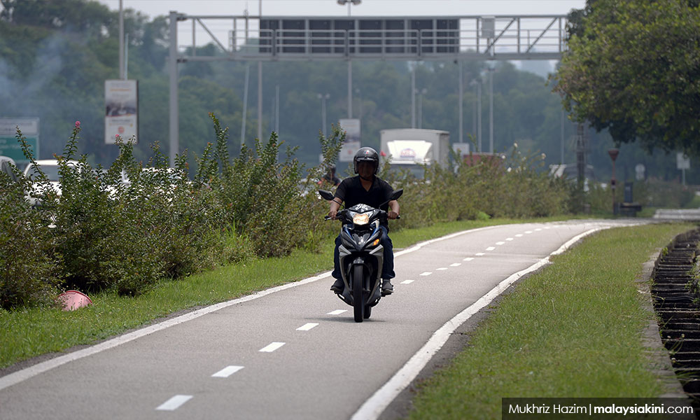 More motorcycle lanes need to be built - Miros