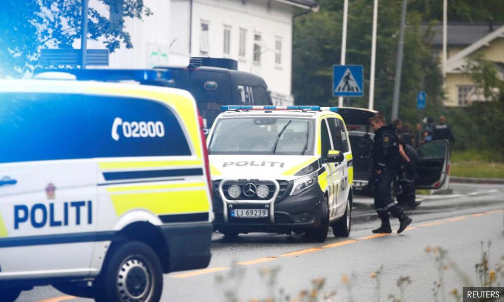 Norway mosque shooter may have killed family member first
