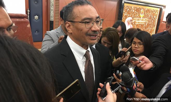 Lembaga Disiplin Umno nak siasat, siasatlah - Hisham