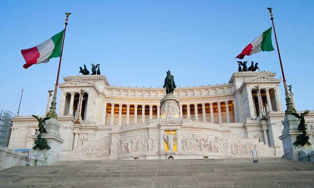 Italy's coalition govt faces collapse if 5-Star party pulls out