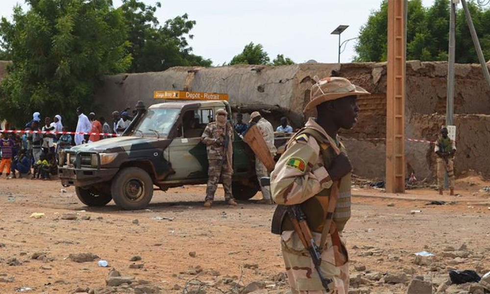 Mali says 25 soldiers killed in attacks by suspected jihadists