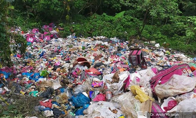 Hutan jadi tempat buang sampah