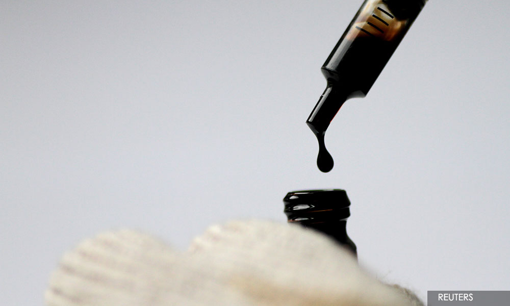 Harga minyak mentah Brent naik melebihi AS$100 setong