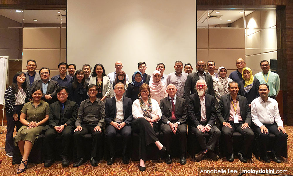 Is changing electoral systems the key to more moderate Malaysian politics?