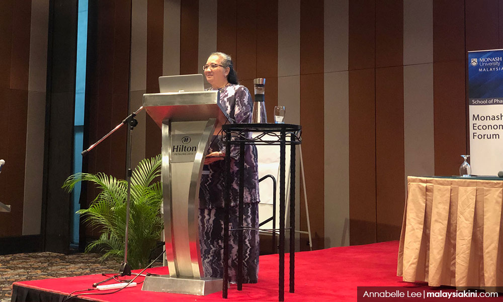 Ministry looking to improve private health insurance sector