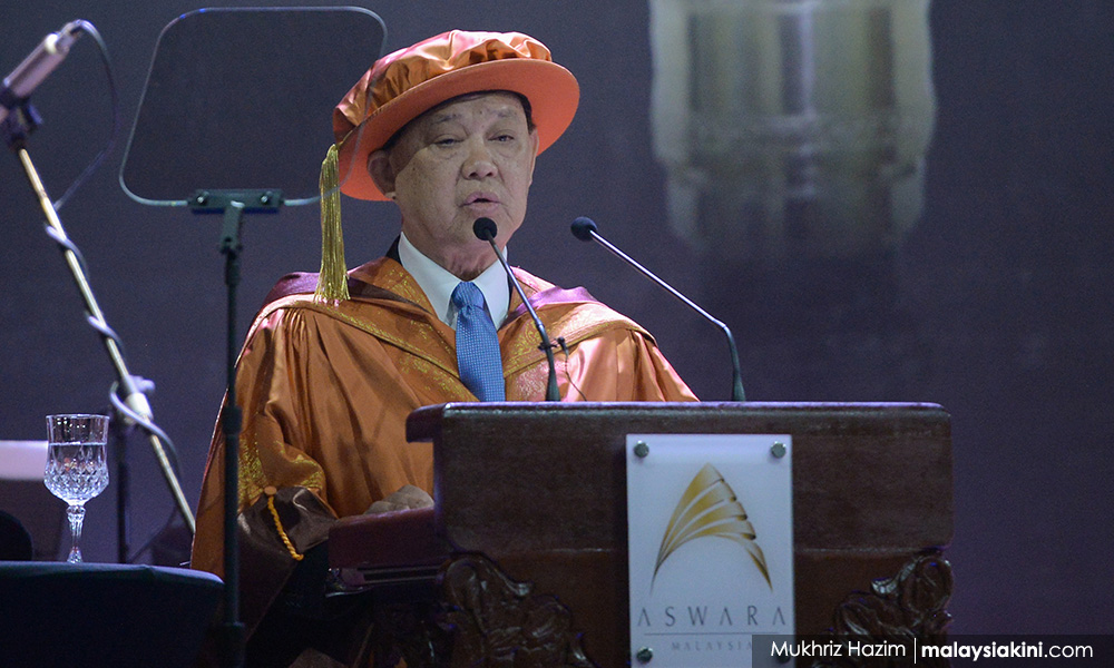 Once too 'poor' to declare assets, the tourism minister now has RM9K to show