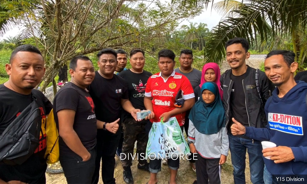 Motorcyclists rally to help orphans living without water, electricity