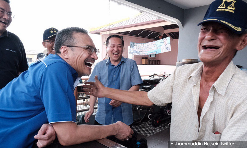 Allowing MCA to contest in Tg Piai shows Umno not racist, says Hishammuddin