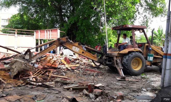 Rumah mungkin diroboh, penduduk Kg Segambut Permai buntu