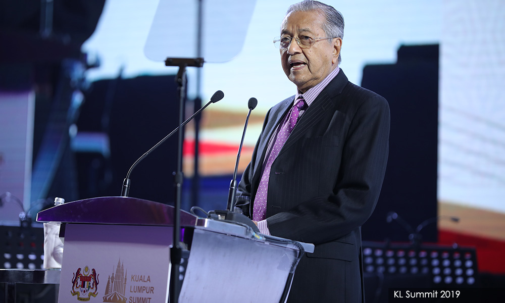 Dr M proposes Muslim trade market to overcome reliance on non-Muslim countries