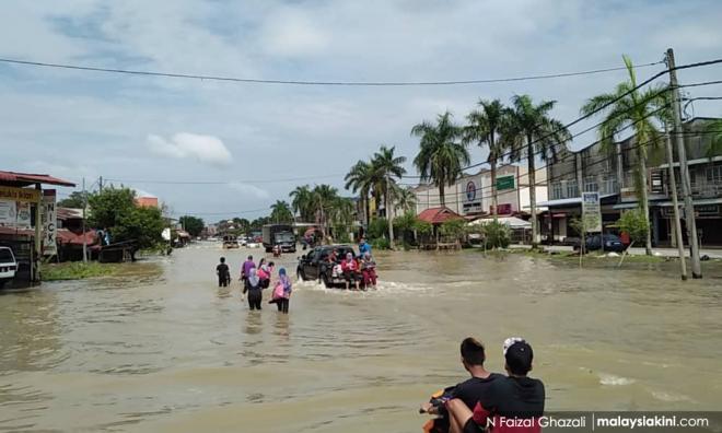 Banjir di Kelantan, Terengganu bertambah buruk