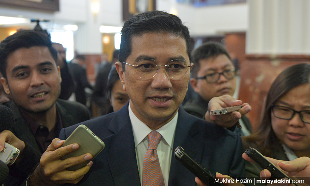 Azmin pertahan dividen rendah, kata PNB terjejas isu legasi