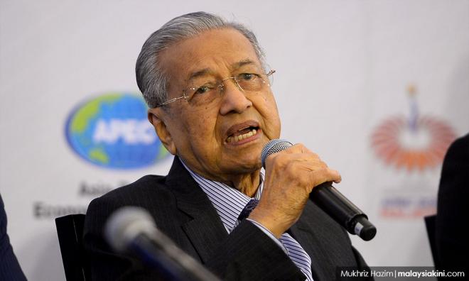 Dr M janji serah jawatan pada Anwar selepas sidang Apec