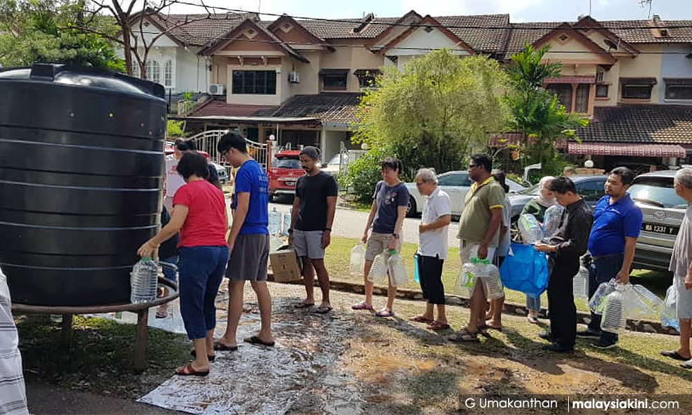 300k households without water after illegal dump, and 8 news from yesterday