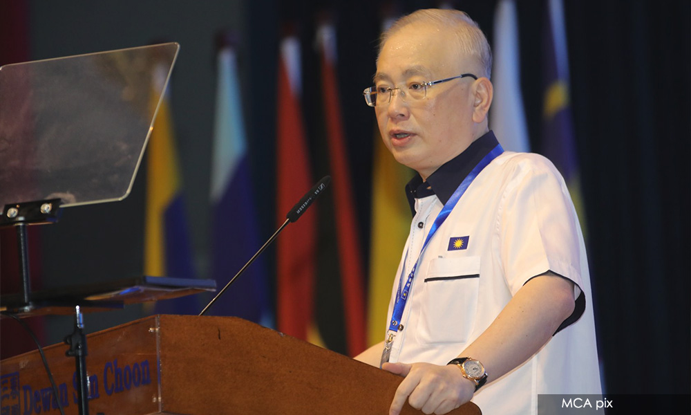 Why has PAS' move to support Dr M angered Harapan, asks Wee
