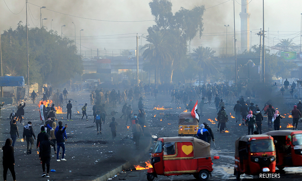 Dozens of Iraqi protesters wounded as anti-government unrest resumes