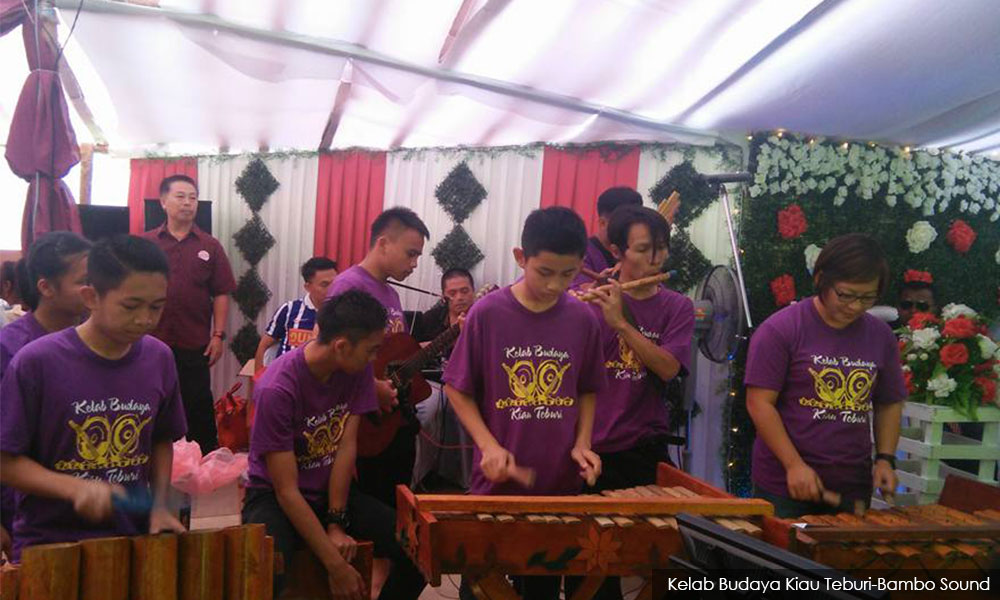 Bila bambu bernyanyi