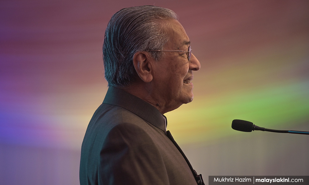 Dr Mahathir masuk pejabat menteri pendidikan hari ini