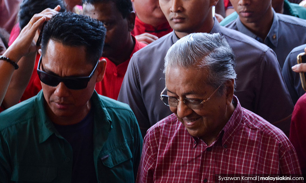 'Tiada rancangan semak semula pengecualian visa 15 hari untuk pelancong China'