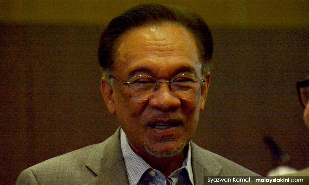 Amid reshuffle rumours, Anwar says he did not lobby Dr M