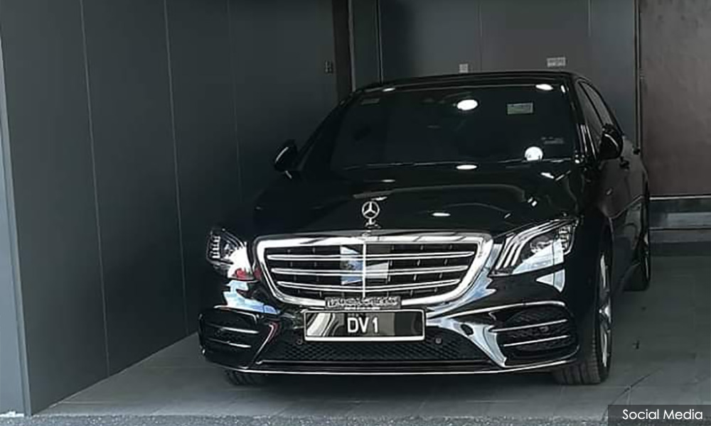 Malaysiakini Kelantan Sah Beli Mercedes Benz Baru Untuk Mb