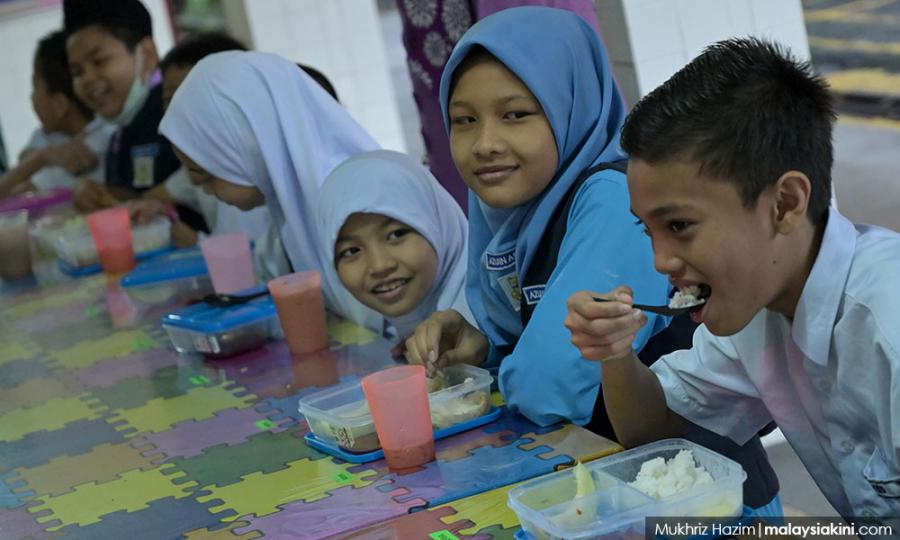 Malaysiakini Sarapan Percuma Untuk Murid