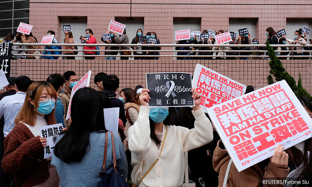 Coronavirus widens Hong Kong anger at government, China