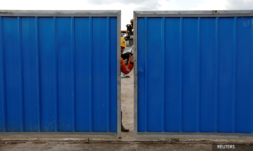 Coronavirus slows China's Belt and Road push