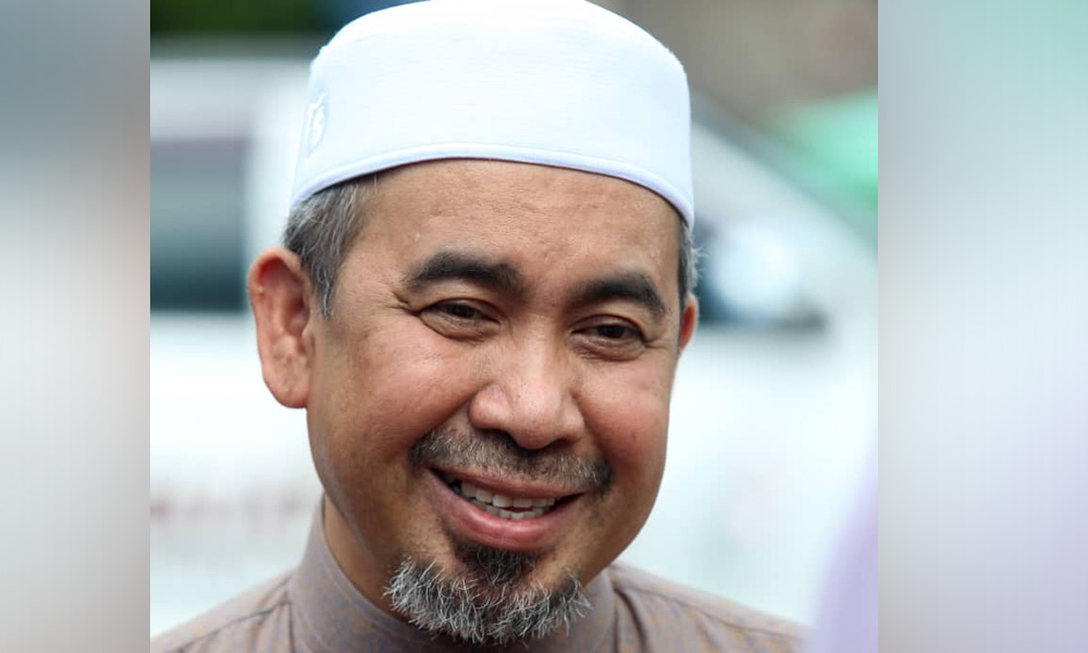 Exco Kelantan, isteri dirawat di ICU kerana Covid-19