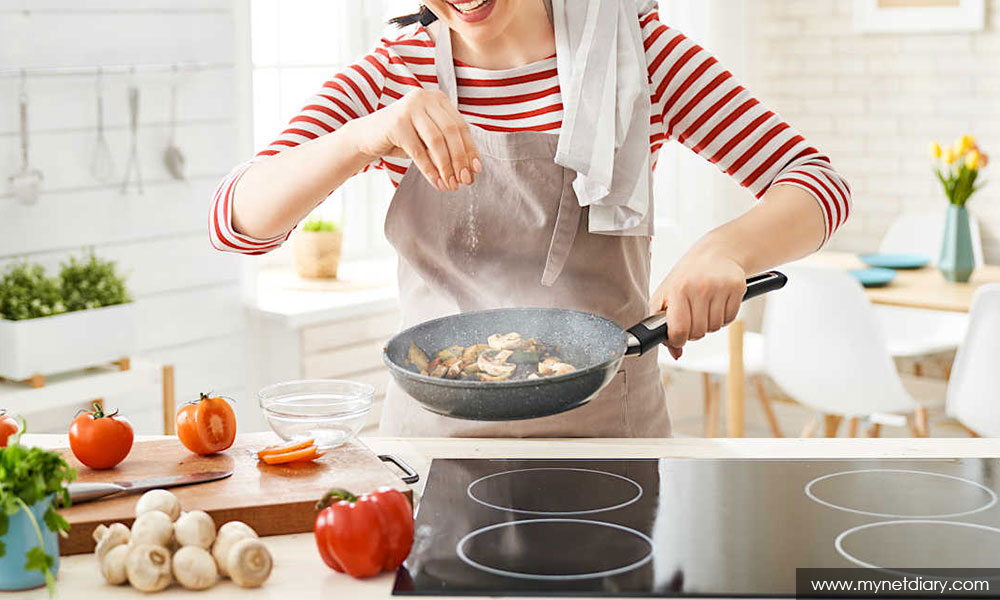 YOURSAY | Not everyone can afford the 'luxury' to cook at home