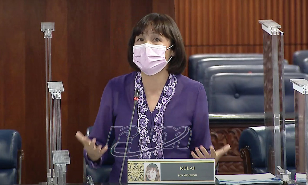 欣慰政府解密战舰报告，张念群形容“内阁打脸扎希”