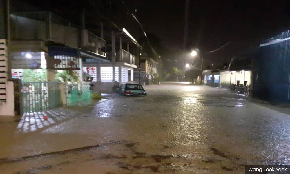 Floods: Number of evacuees in T'ganu, K'tan continues to rise