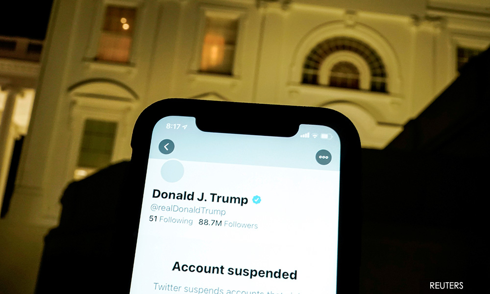 Musk says he would reverse Twitter ban on Donald Trump