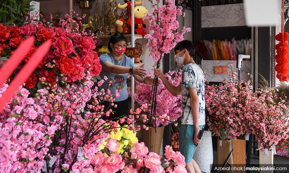 春节里的尴尬问答：一场亲戚版的“拷问秀”